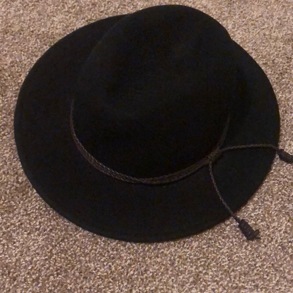 Black hat
